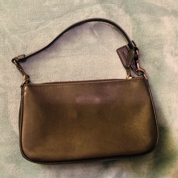 Coach Wristlet/Clutch - Picture 2 of 3